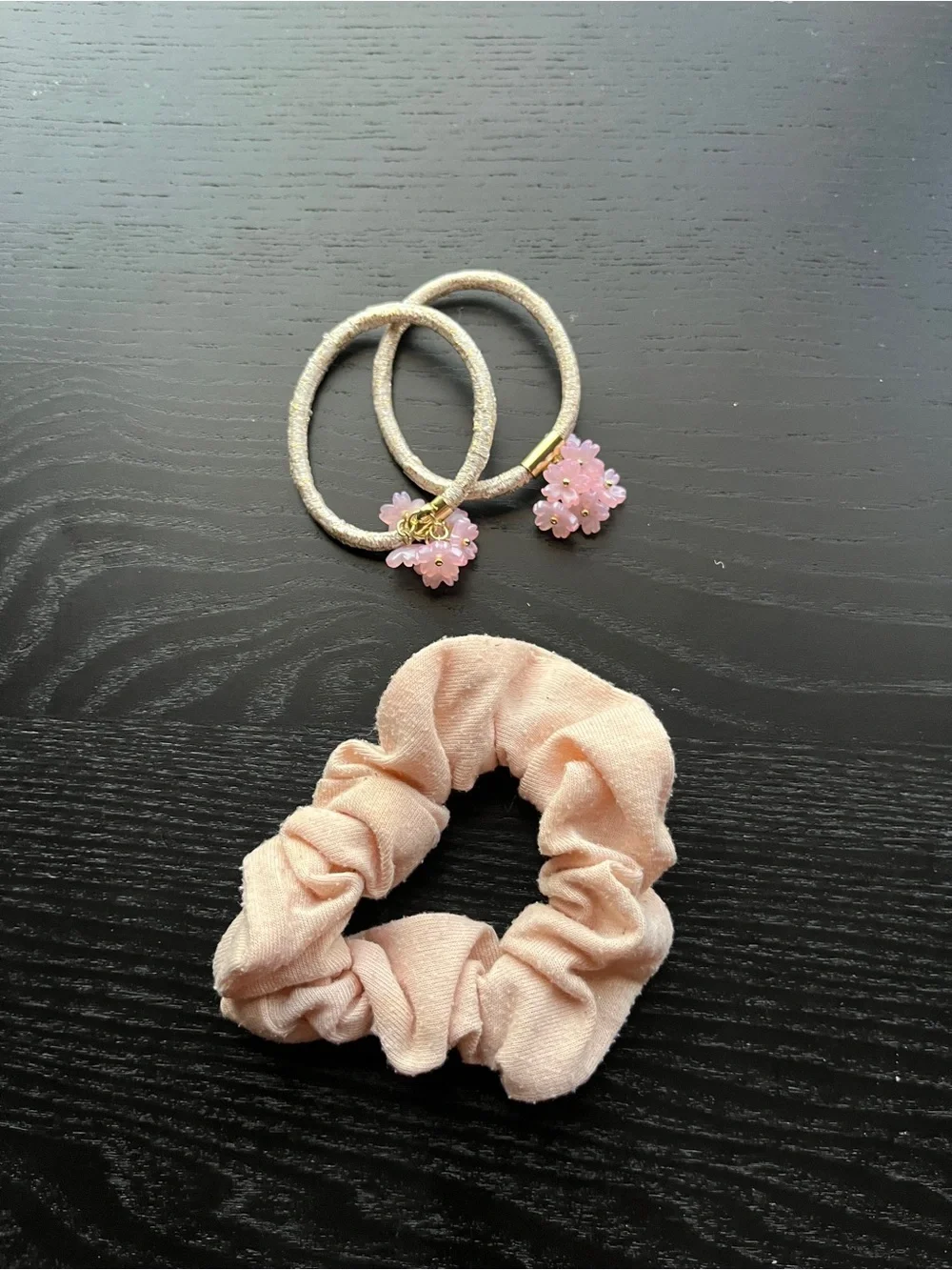 Pink Flower Elastic Hair Ties & Peach Scrunchie Set